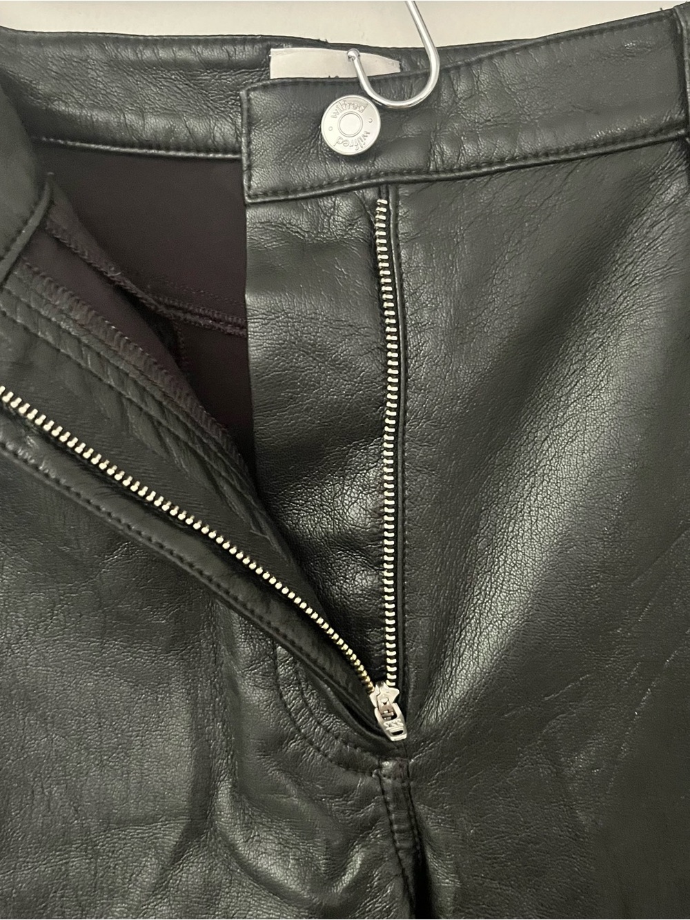 Aritzia Wilfred Melina Vegan Leather Pants Black Size 6 - Picture 6 of 16